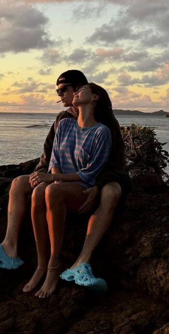 Hailey Bieber