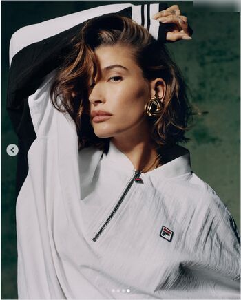 Hailey Bieber