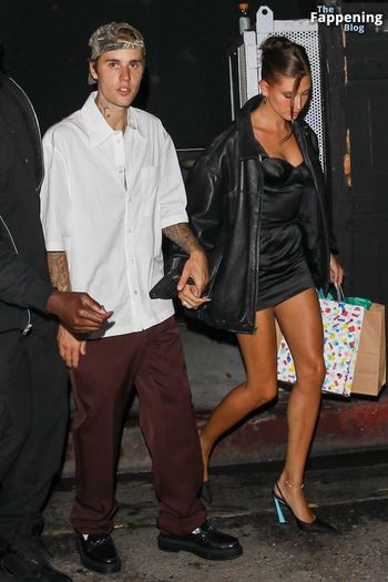 Hailey Bieber