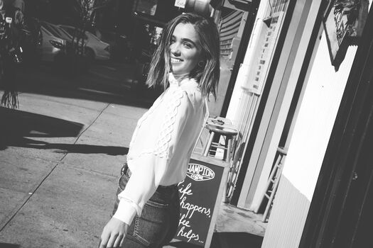 Haley Lu Richardson