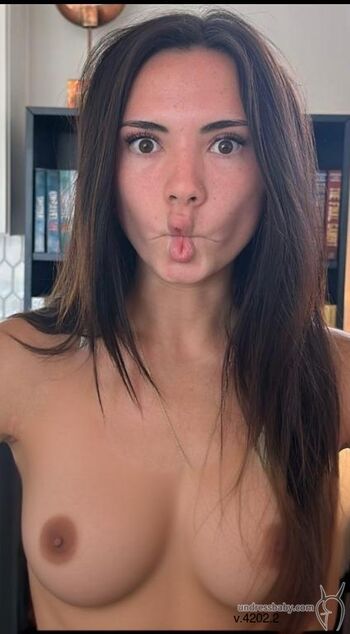 Haley Pham