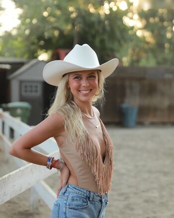 Haliey Welch