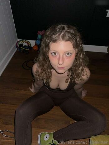 Hallie Gift