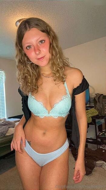 Hallie Gift