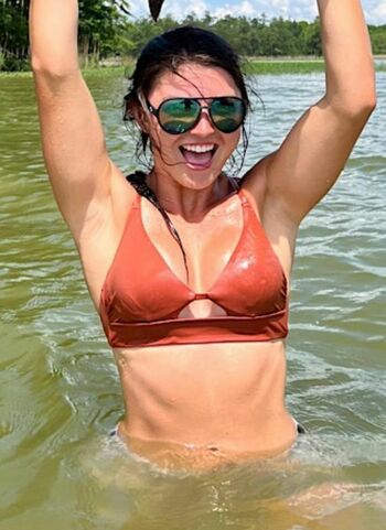 Hannah Barron