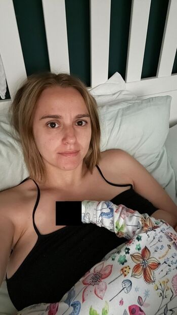 Hannah Witton