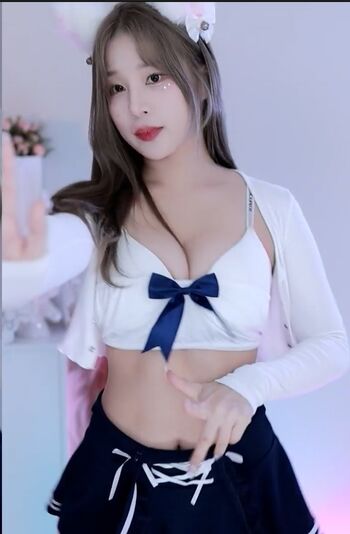 Haruzzxng 하루짱__