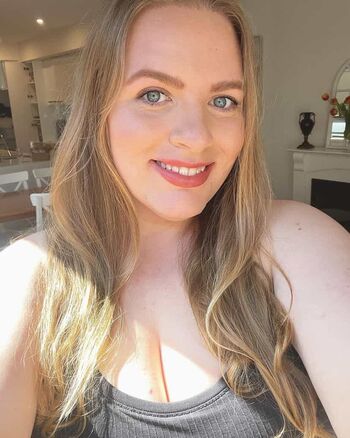 Hayley Carter