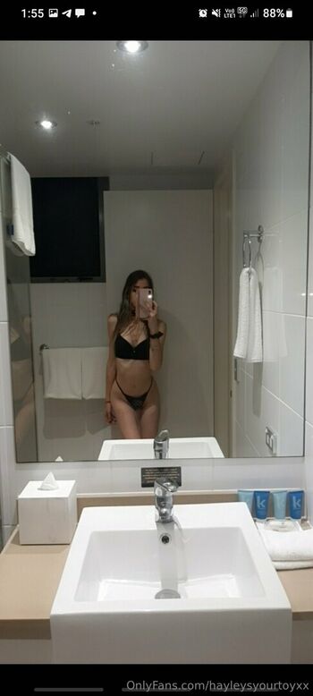 hayleysyourtoyxx
