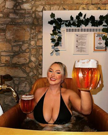 Helayna Birkett