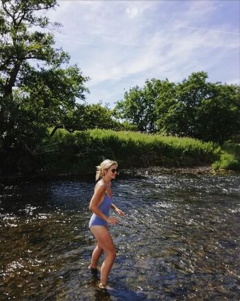 Helen Skelton