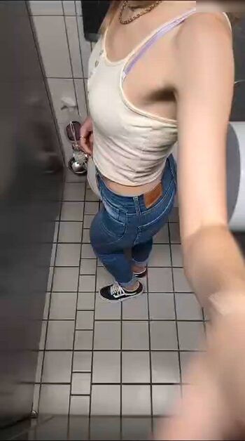 hessianblondie