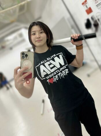 Hikaru Shida