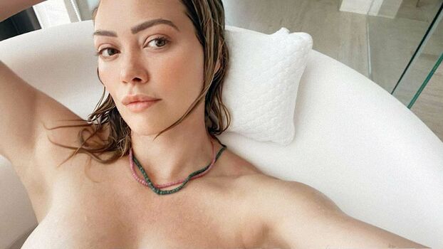 Hillary Duff