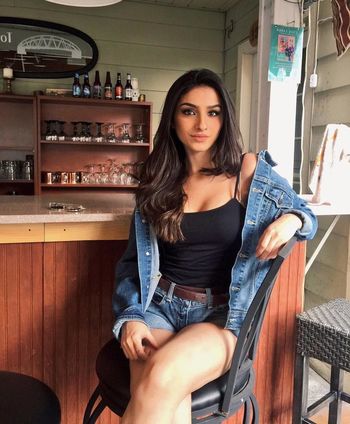 Hira Shayk