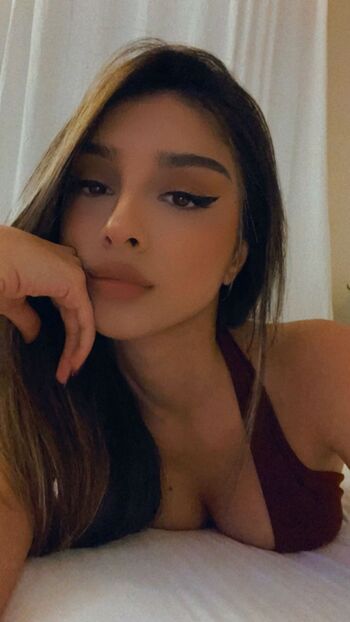 Hira Shayk
