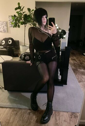 Hiso Neko