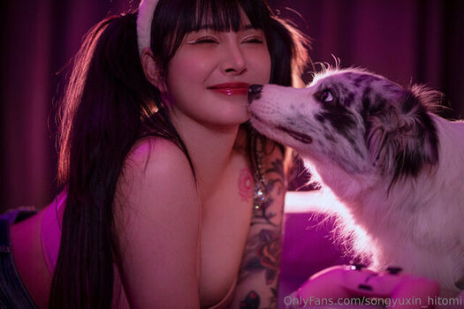 Hitomi Songyuxin