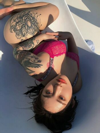 Hitomi Songyuxin