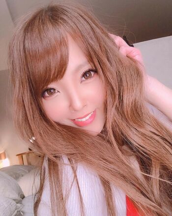 Hitomi Tanaka