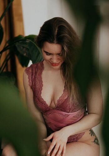 Hollaura