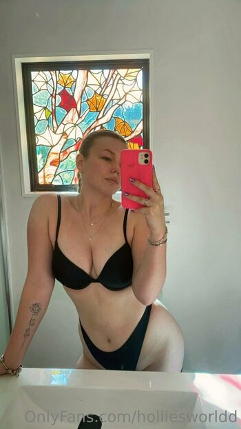 holliesworldd