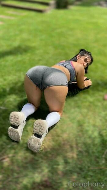 holly.bratty