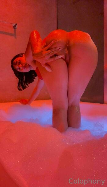 holly.bratty