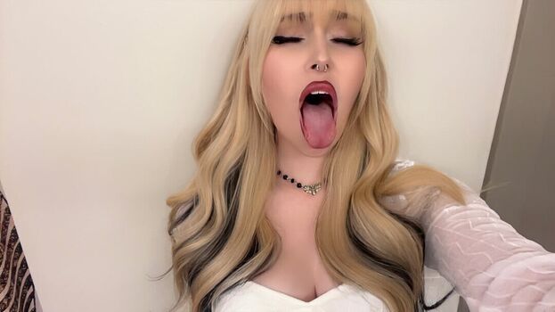 Holly Halen