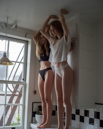 Holly Hicks