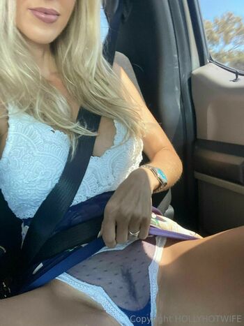 Holly Hotwife