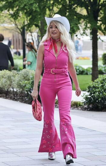 Holly Willoughby