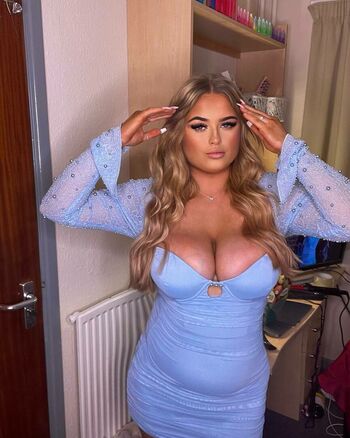 hollyevansx