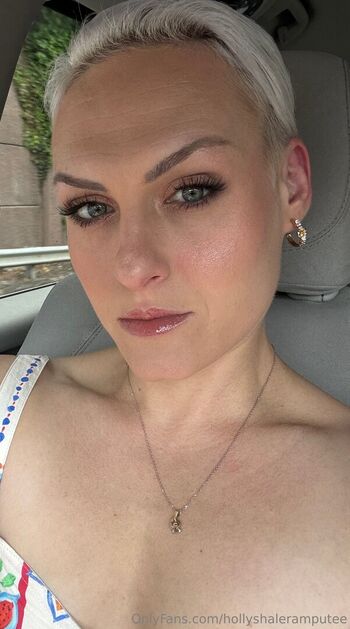 hollyshaleramputee