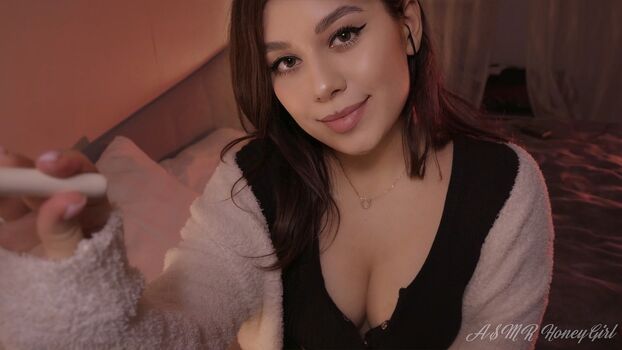 HoneyGirl