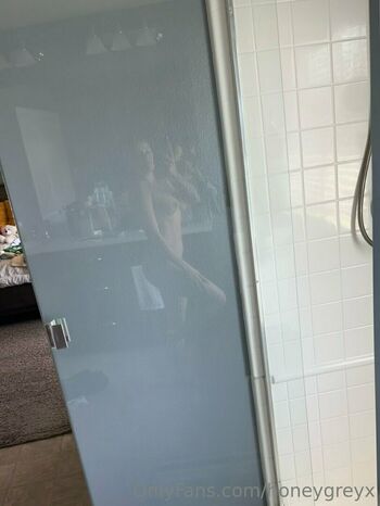 Honeygreyx