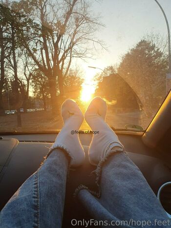 hope.feet