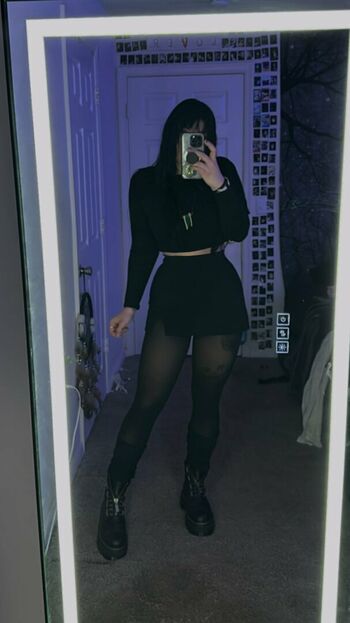 horrorwh0re