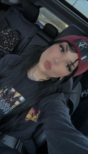 horrorwh0re