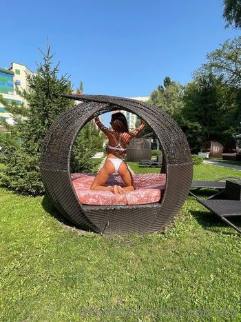 hot.and.wild