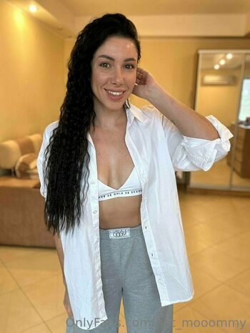 hot_mooommy