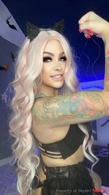 hot_mum_skyler