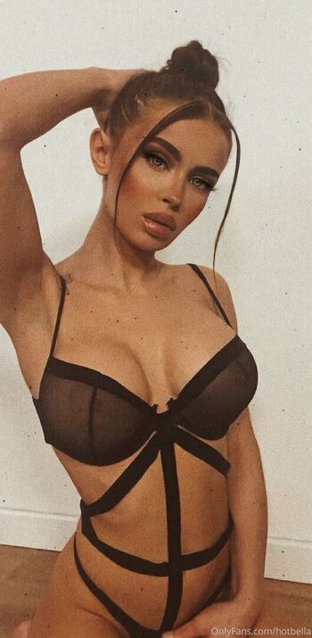 Hotbella_