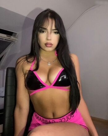 hotchicka_a