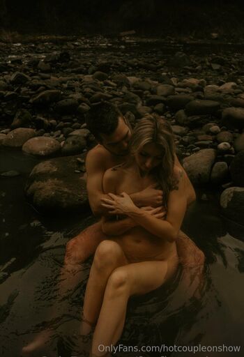 hotcoupleonshow