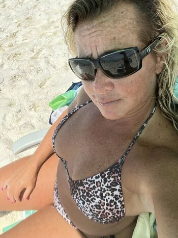 Hotwife Unicorn