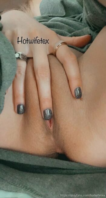 Hotwifetex