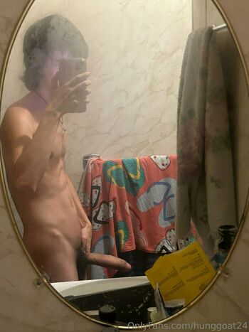 hunggoat24