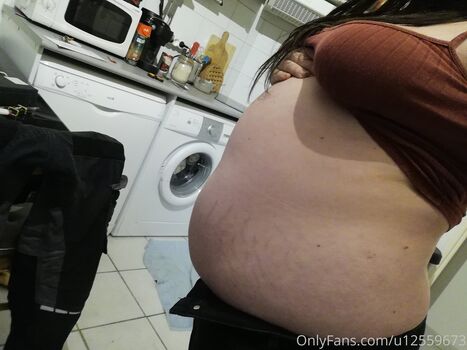 hungrylili83