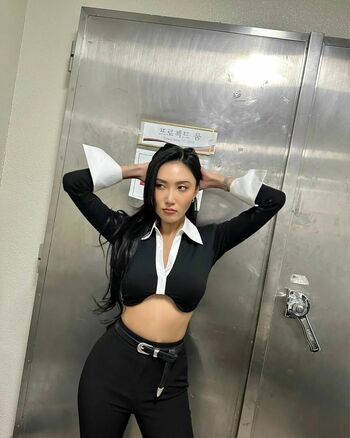 Hwasa